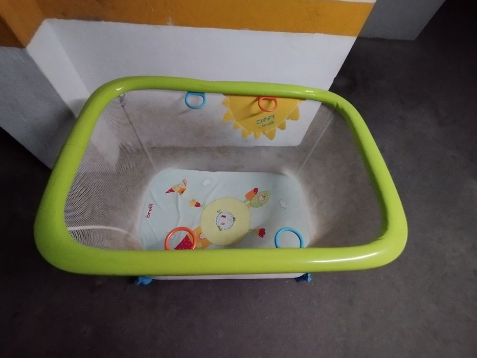 Parque infantil para bebés