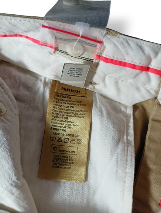 Beżowe spodnie chinosy regular slim Scotch & Soda r.14