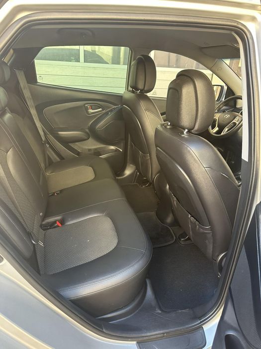 Продам Hyundai ax35