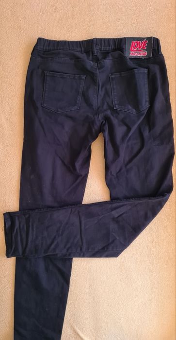 Spodnie jeansy czarne Love Moschino