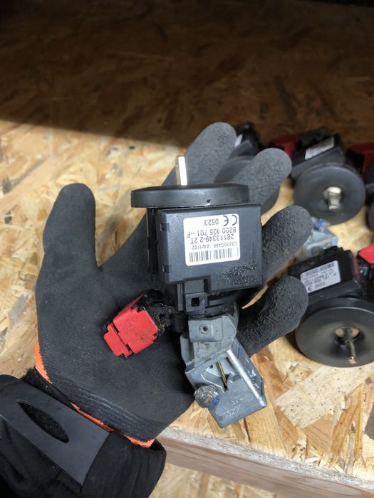 Замок запалювання Renault Master 3, Opel Movano