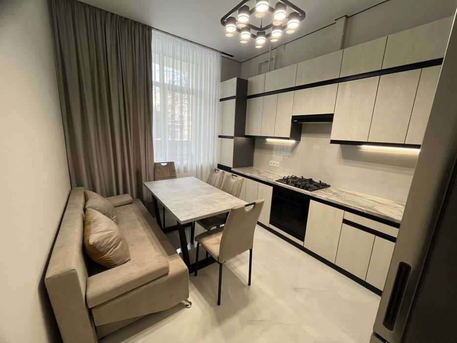 Оренда, Перша здача 1 кімнатна.Виставка.