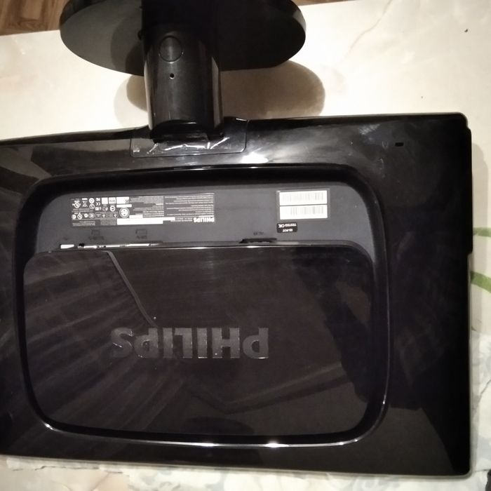 Монитор philips 19"