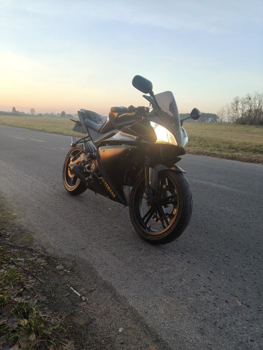 Yamaha yzf r125  z 2012