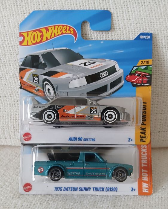 Lote 30 carros HotWheels