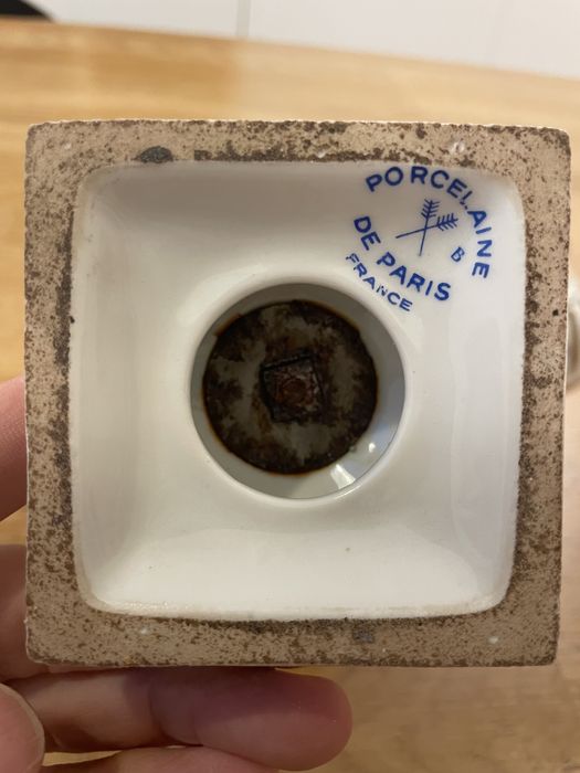 Bonito frasco francês em porcelana