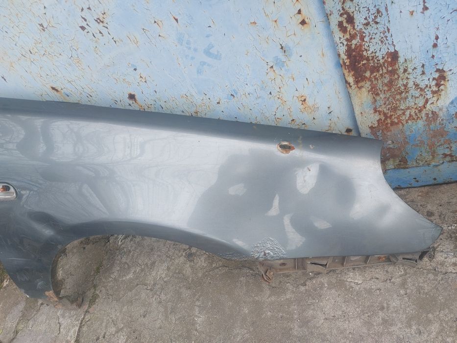 Продам крылья Geely Ck