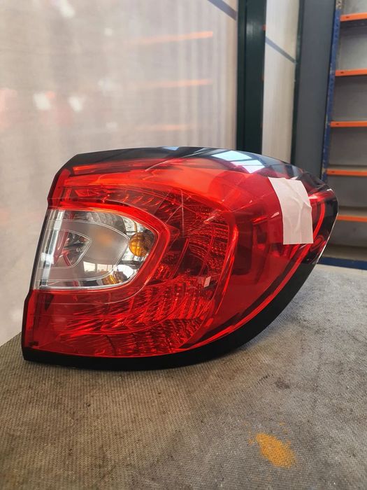 FAROLIM DIREITO PAINEL RENAULT CAPTUR / 265509762R