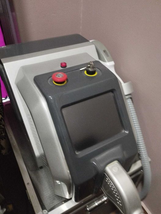 Máquina de luz pulsada