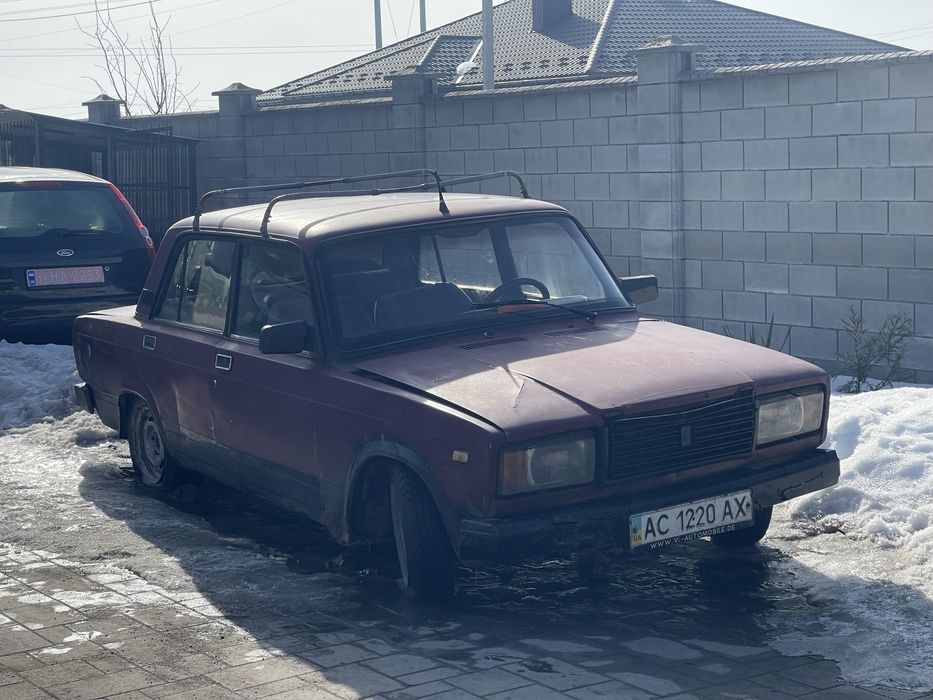 Продам Ваз 2107 2002 1.5 5ст