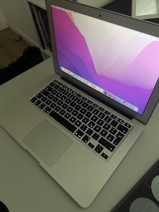 MacBook Air A1466 13,3 cali 256SSD i5 8GB 2015