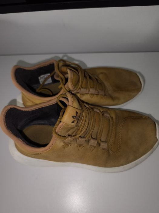 Adidas Tubular Castanho (Homem) - 39/40