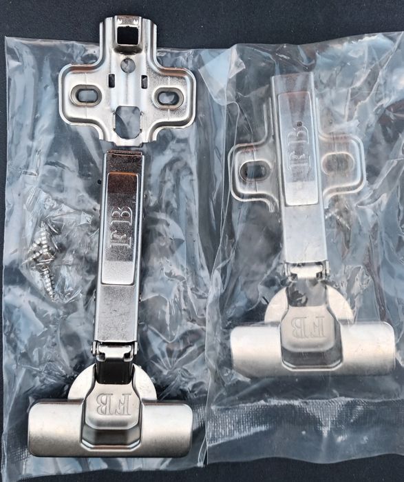 Dampened Hinges64552194454401123