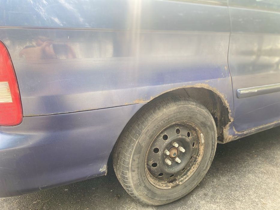 KIA Carnival 2.9 CRDi на повному ходу