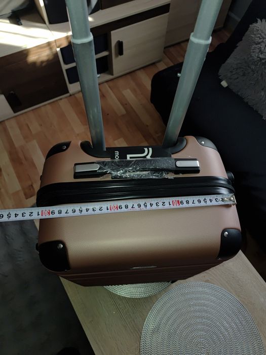 Walizka 52x30x20