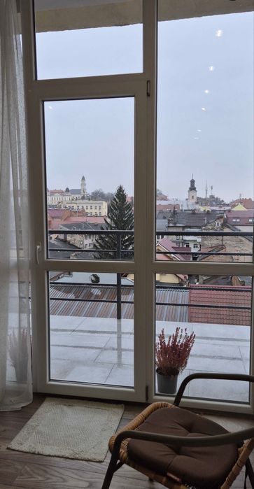 Оренда 3-кімнатної квартири в центрі Ужгорода