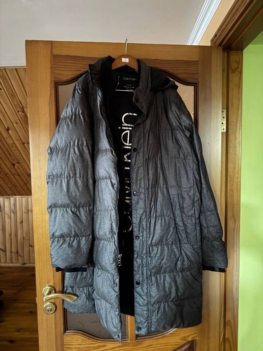 пуховик Calvin Klein. Розмір L