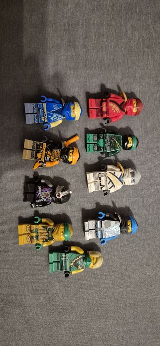 10 figurek lego ninjago
