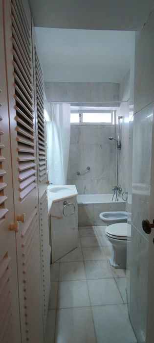 Quarto nos Olivais ao lado da estação de metro