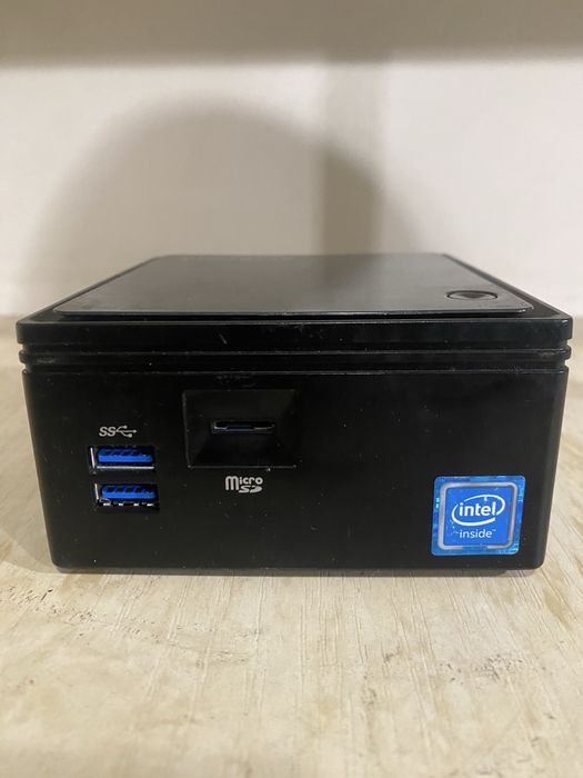 Міні ПК GigaByte BRIX (GB-BACE-3000)