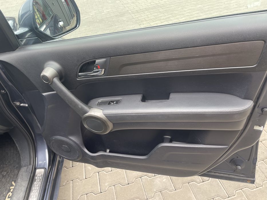 Продам автомобіль Хонда CRV