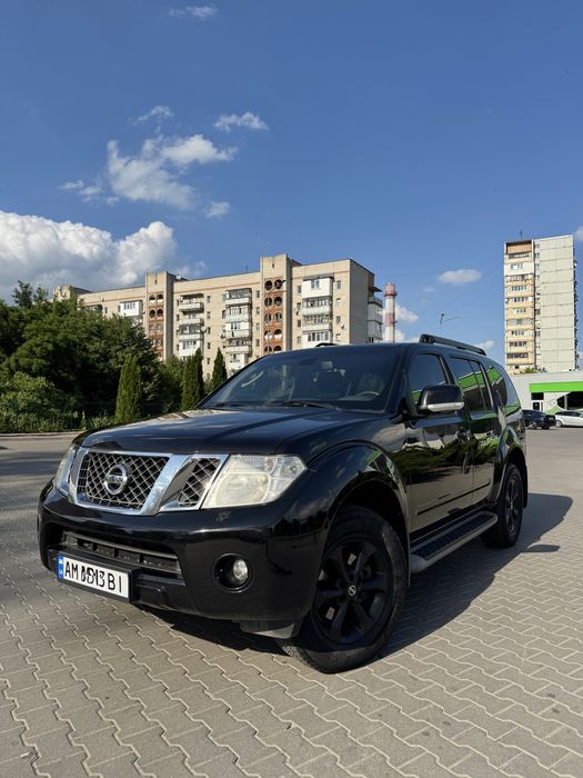 Nissan Pathfinder r51