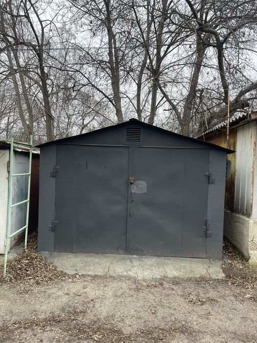 Сдаю гараж на Ингези 11