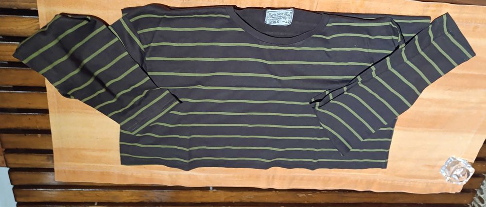 T´Shirt, Manga Comprida, verde, listada  Tam XL 5 -Springfield - Nova