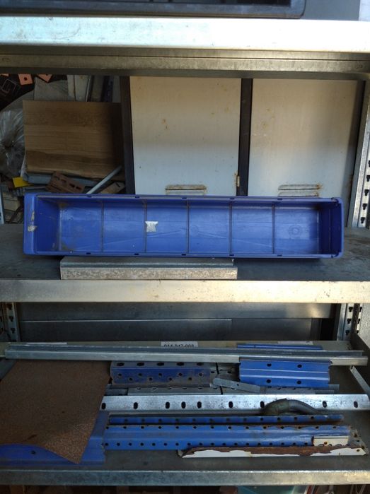 Caixas  plástico  para colocar  acessórios