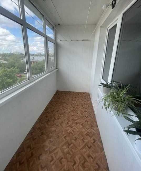 3-кімнатна квартира 74 м² з євроремонтом . Район 1-ї міської лікарні