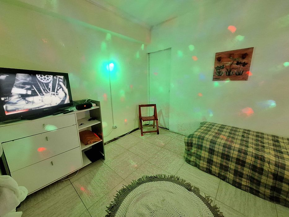 Quarto zona calma perto CP Mem Martins