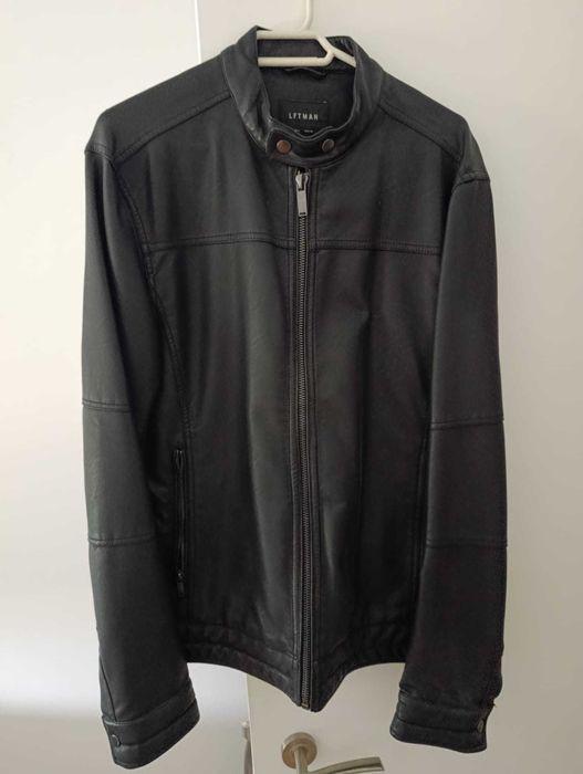 Casaco imitação de cabedal