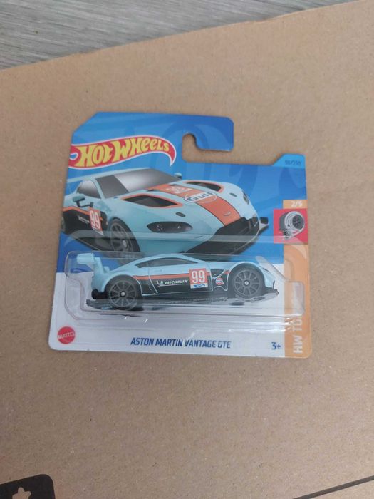 Aston martin vantage gte