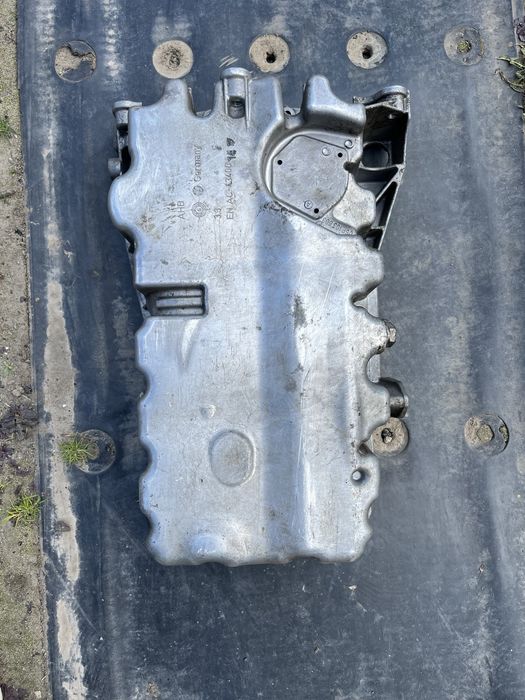Масляний піддон VW Passat B6