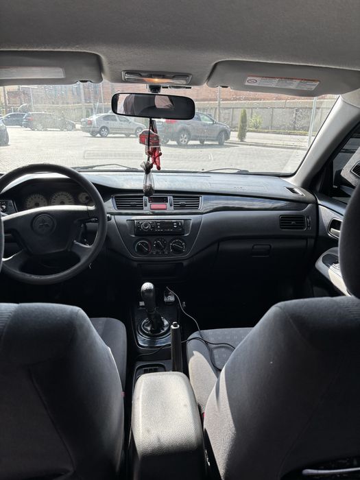 Mitsubishi Lancer 9