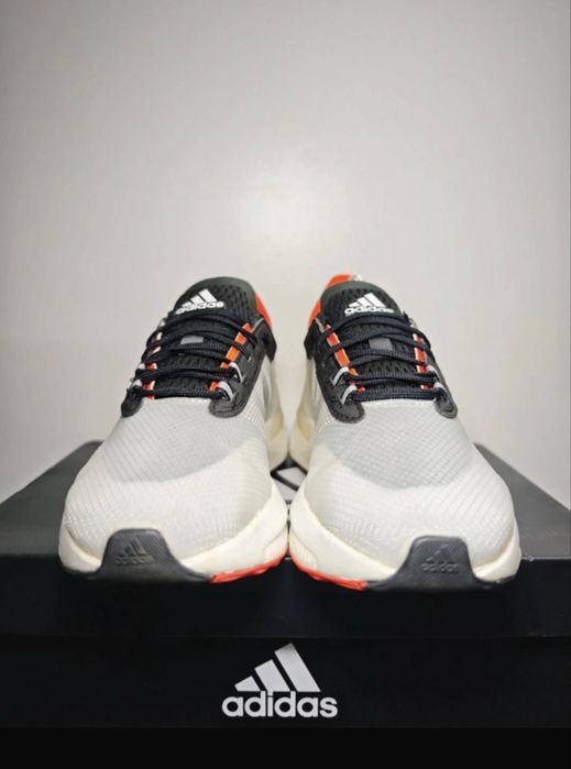 Sapatilhas Adidas Avryn 37 Novas