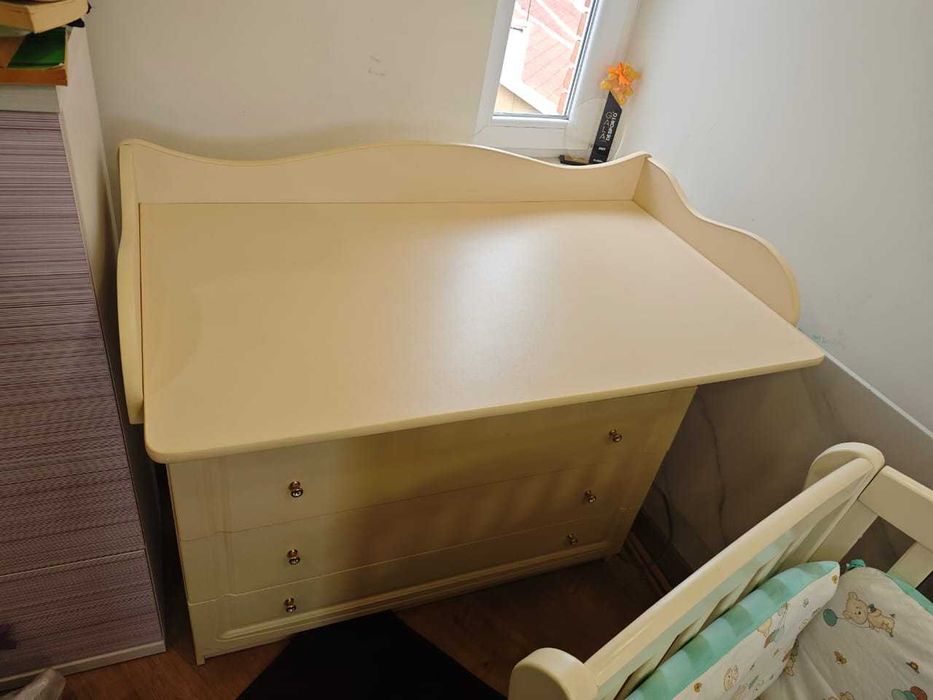 Cama bebe+cómoda/muda fraldas