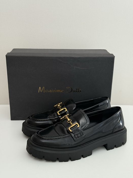 Лофери Massimo Dutti