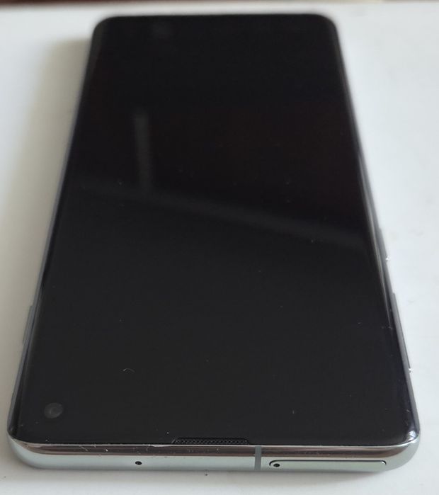 Телефон Samsung S10 8/512гб