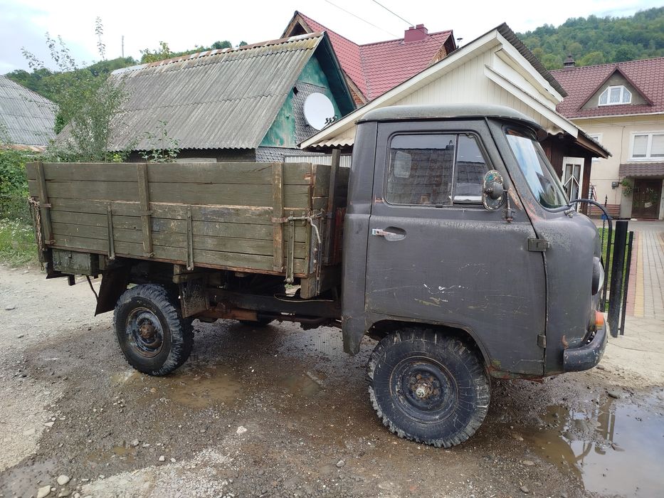 Продам Уаз 3303-01 бортовий