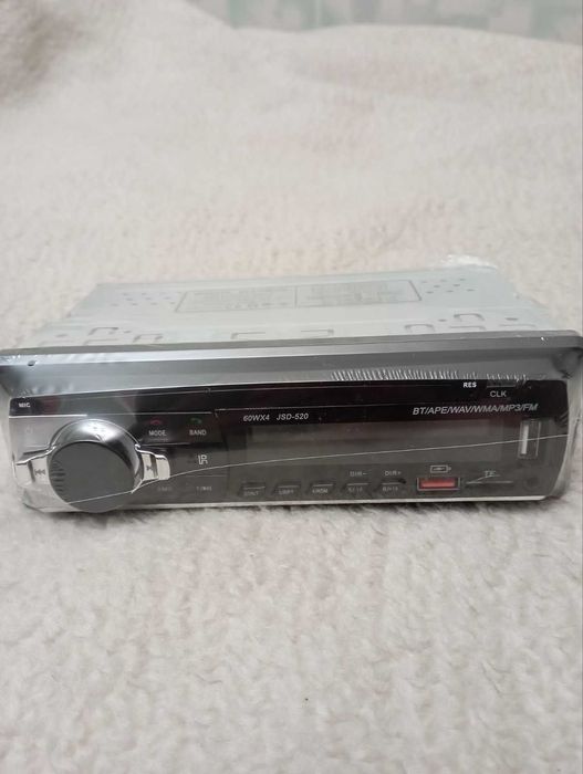 Автомагнітола JSD-520i 4x65W Bluetooth USB FM AUX модель цього року