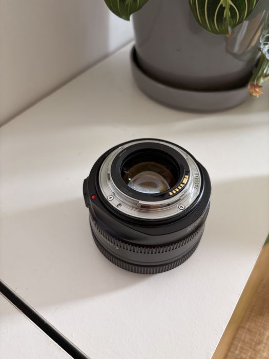 Canon EF 50mm 1.2 L