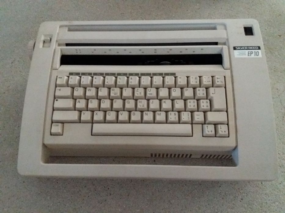 Máquina de escrever