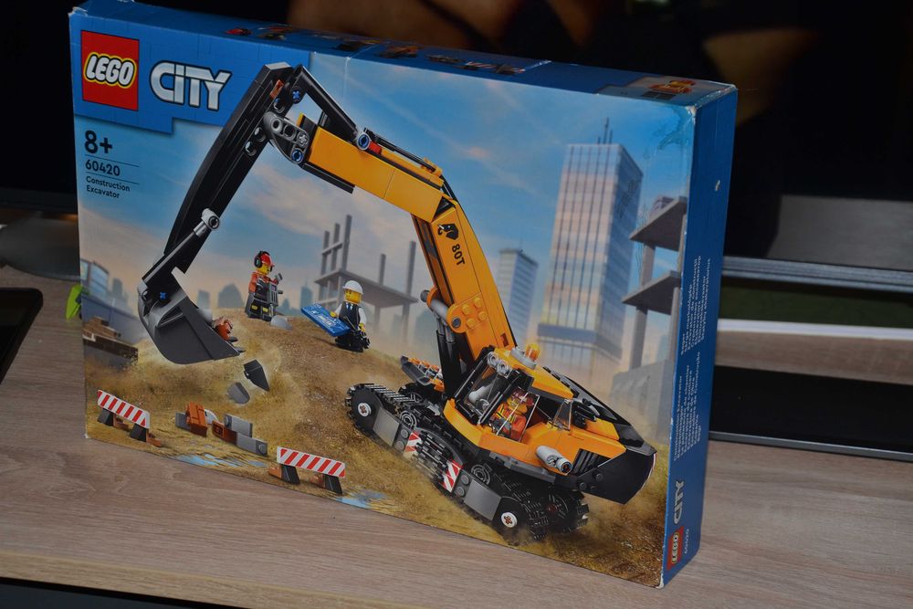 Б.У. Конструктор LEGO Citi 60420 Будівельний екскаватор