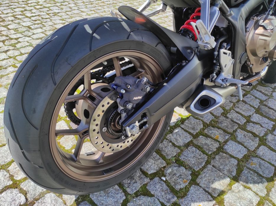 Honda CB650R 2023