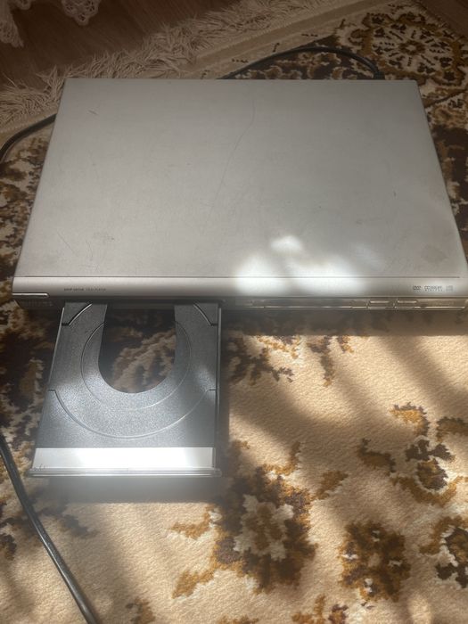 Продам dvd philips