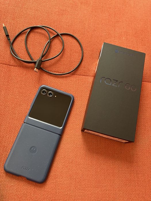 Motorola razr 60