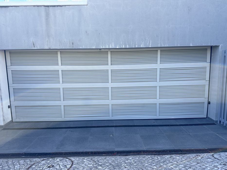 Portao seccionado aluminio