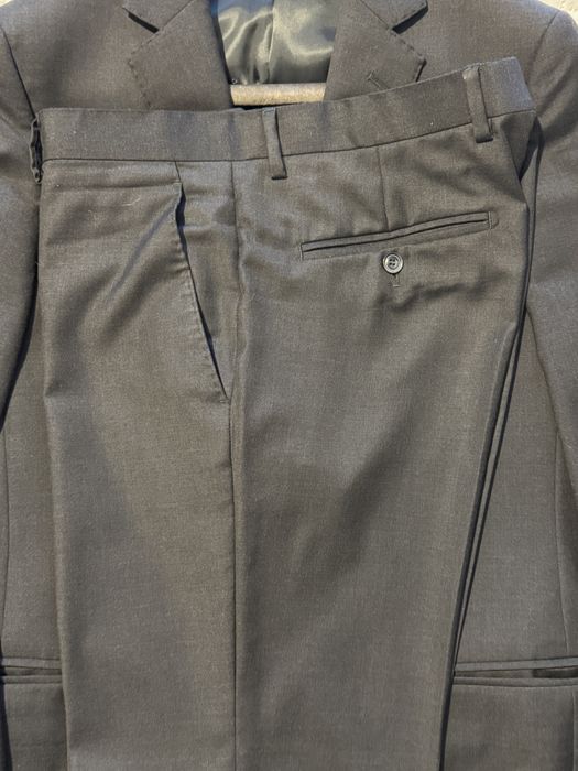 Fato cinzento escuro Sacoor