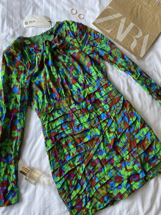 Нова з біркою Сукня Zara зара
